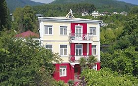 Отель Бестужевский Дворик
